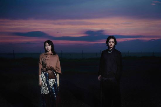 YOASOBI、ラジオ共演がきっかけで鈴木おさむがYOASOBIのために