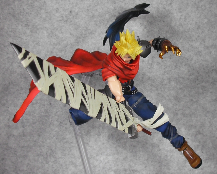 BRING ARTS 「クラウド・ストライフ アナザーフォームVer.」 レビュー