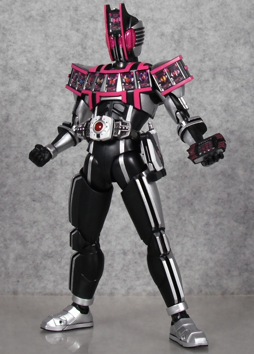 S.H.Figuarts（真骨彫製法） 「仮面ライダーディケイド コンプリート