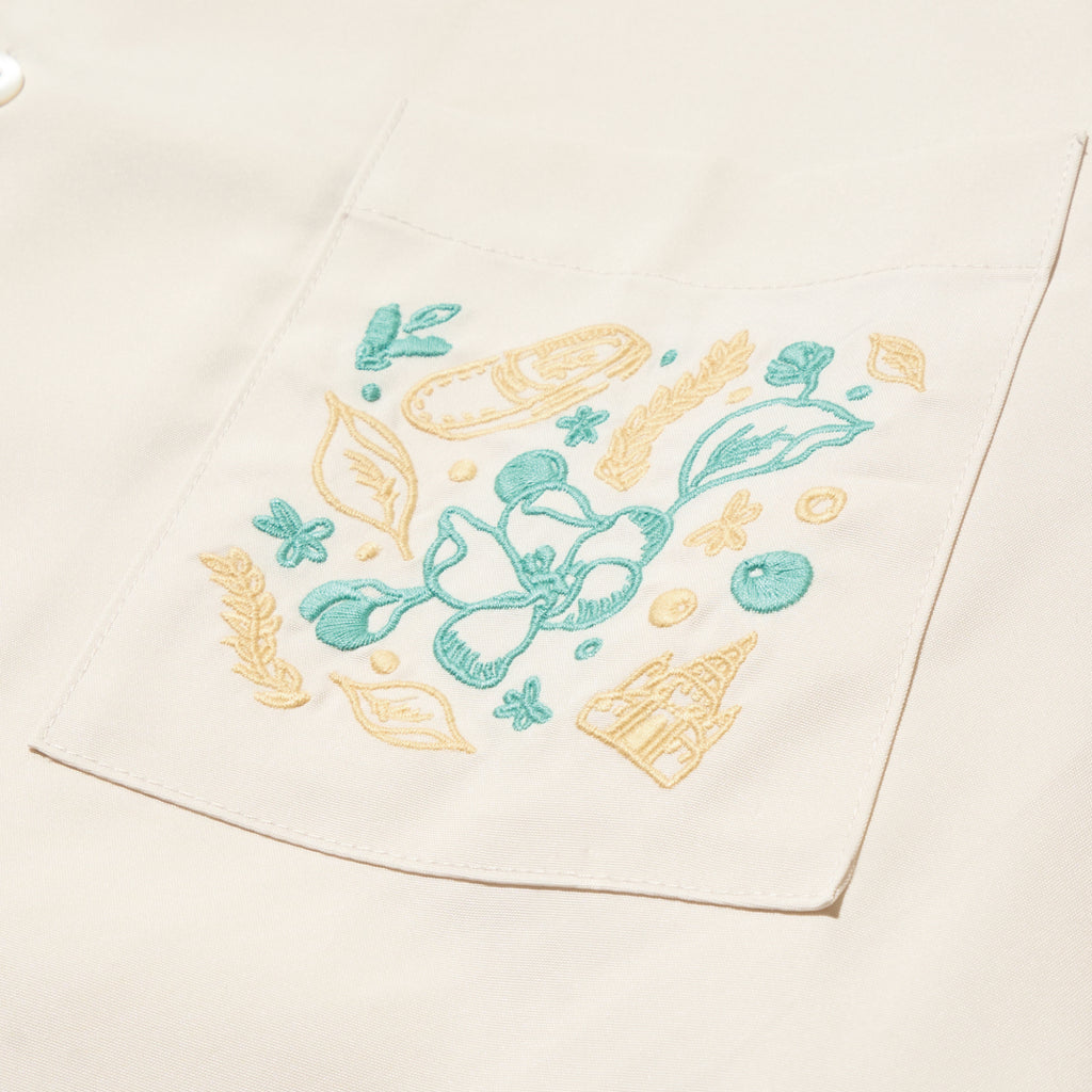 LANDMARK IN HARAJUKU オープンカラーシャツ / オフホワイト – Mrs