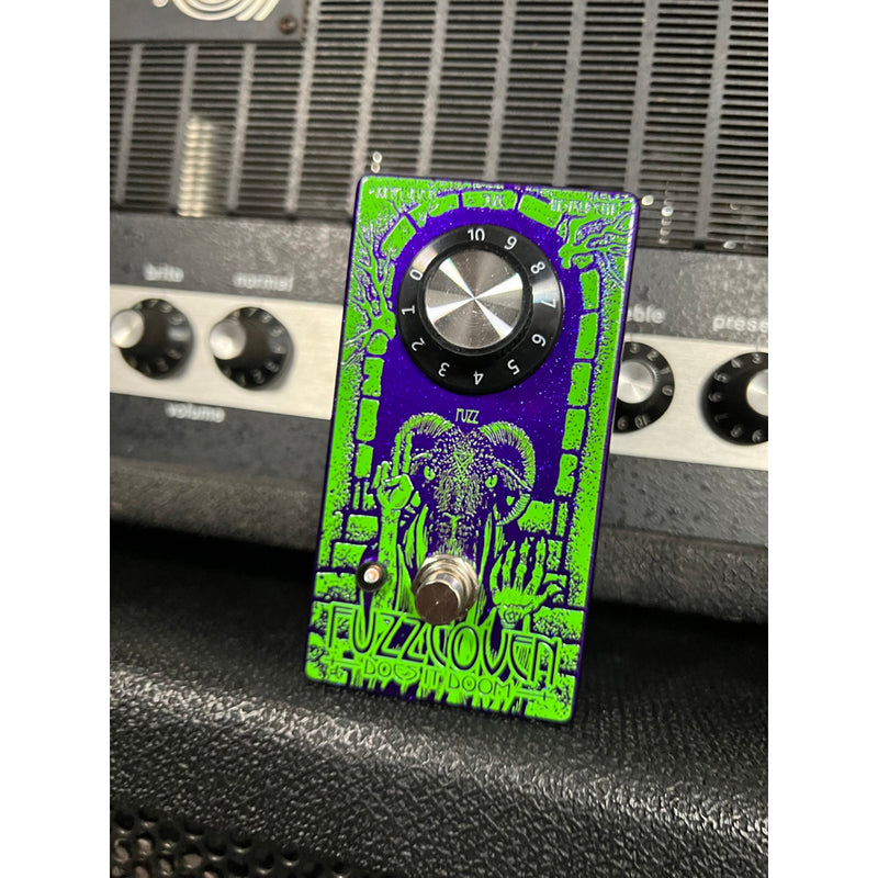 Does It Doom Fuzzcoven V2 – Motor City Guitar