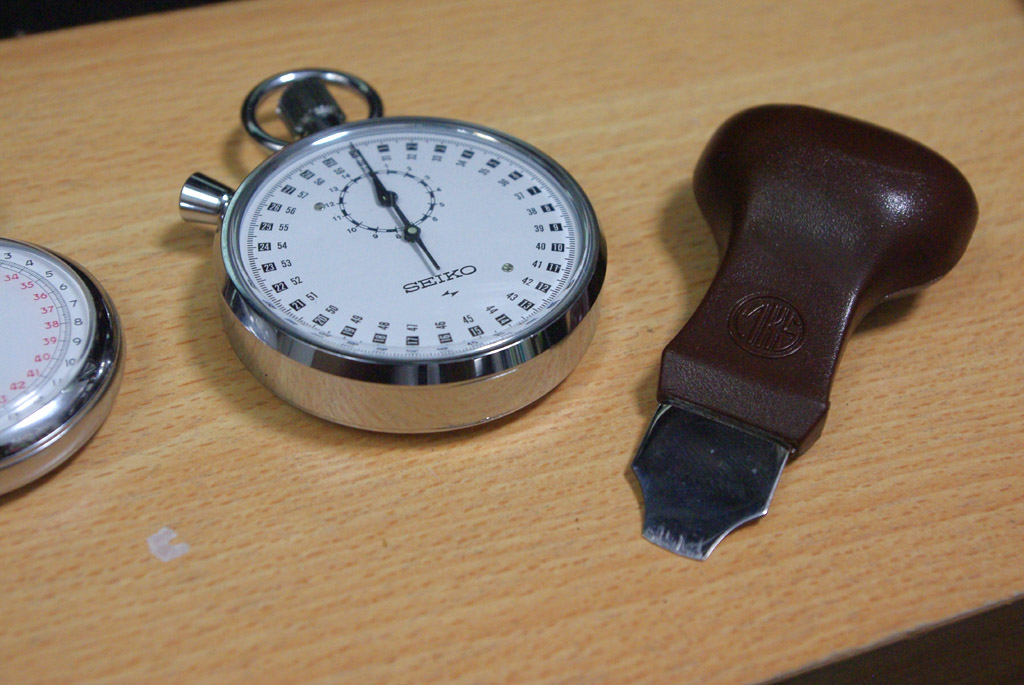 音と内部の動きがたまらない、SEIKO 機械式ストップウォッチ | Cafe