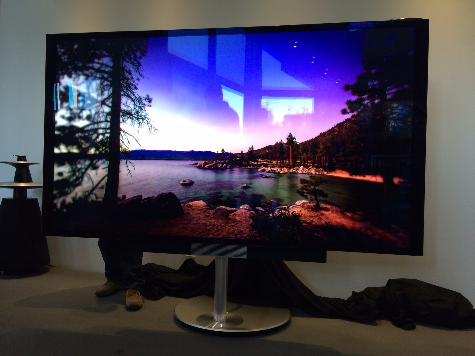 The BeoVision Avant 85 - The Ultimate Elegant Ultra HD Television