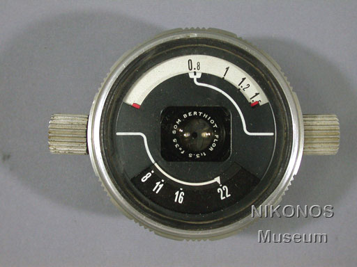 SOM BERTHIOT FLOR 35mm F3.5 （Calypso 世代）：NIKONOS Museum