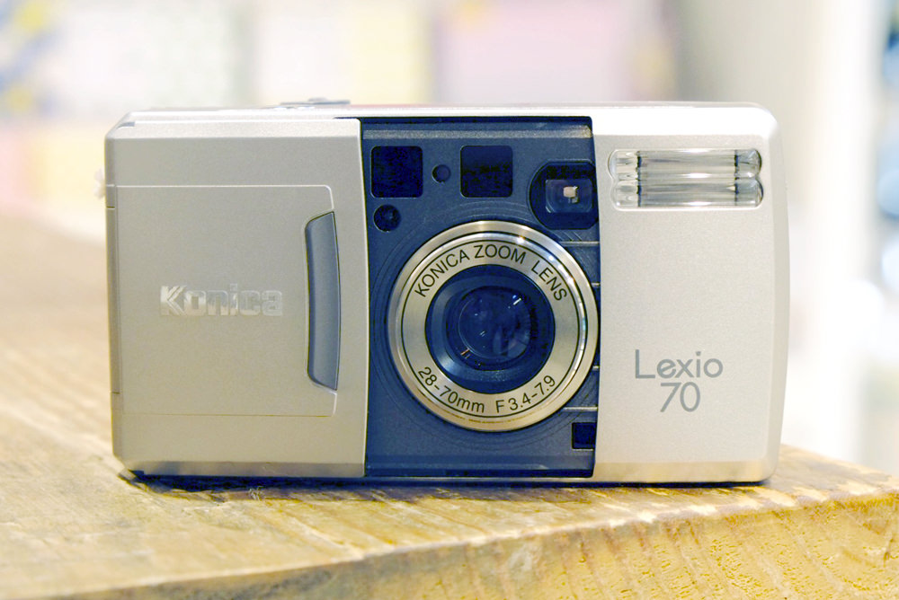 今話題のコンパクトフィルムカメラ使ってみませんか？【渋谷ロフト店