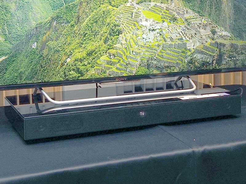 ソニー、ネットワーク再生も可能なテレビ台座型2.1chスピーカー - AV Watch