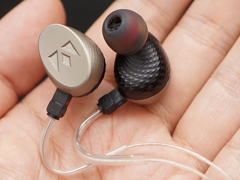 Noble Audioのユニバーサルイヤフォンがケーブルも刷新して再登場。各