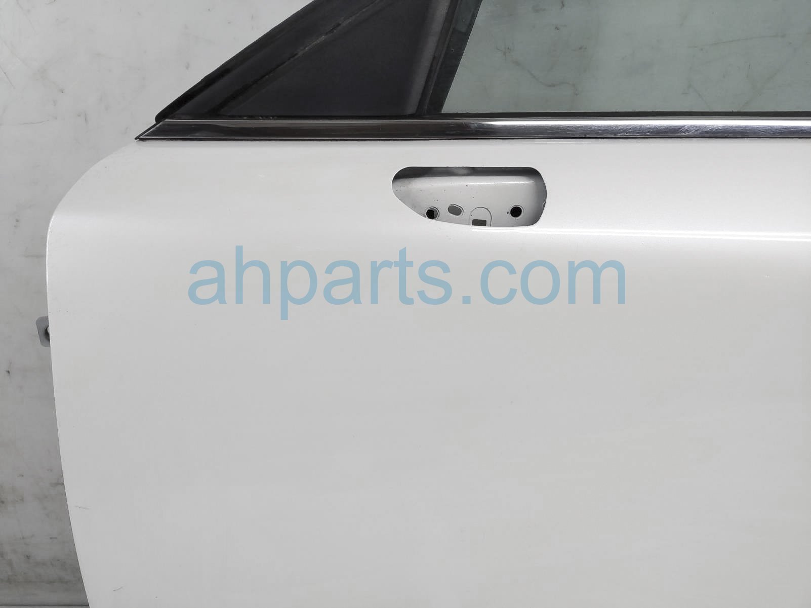 2021 Mazda Cx-30 Front Driver Door - White - No Mirror/trim DAY2