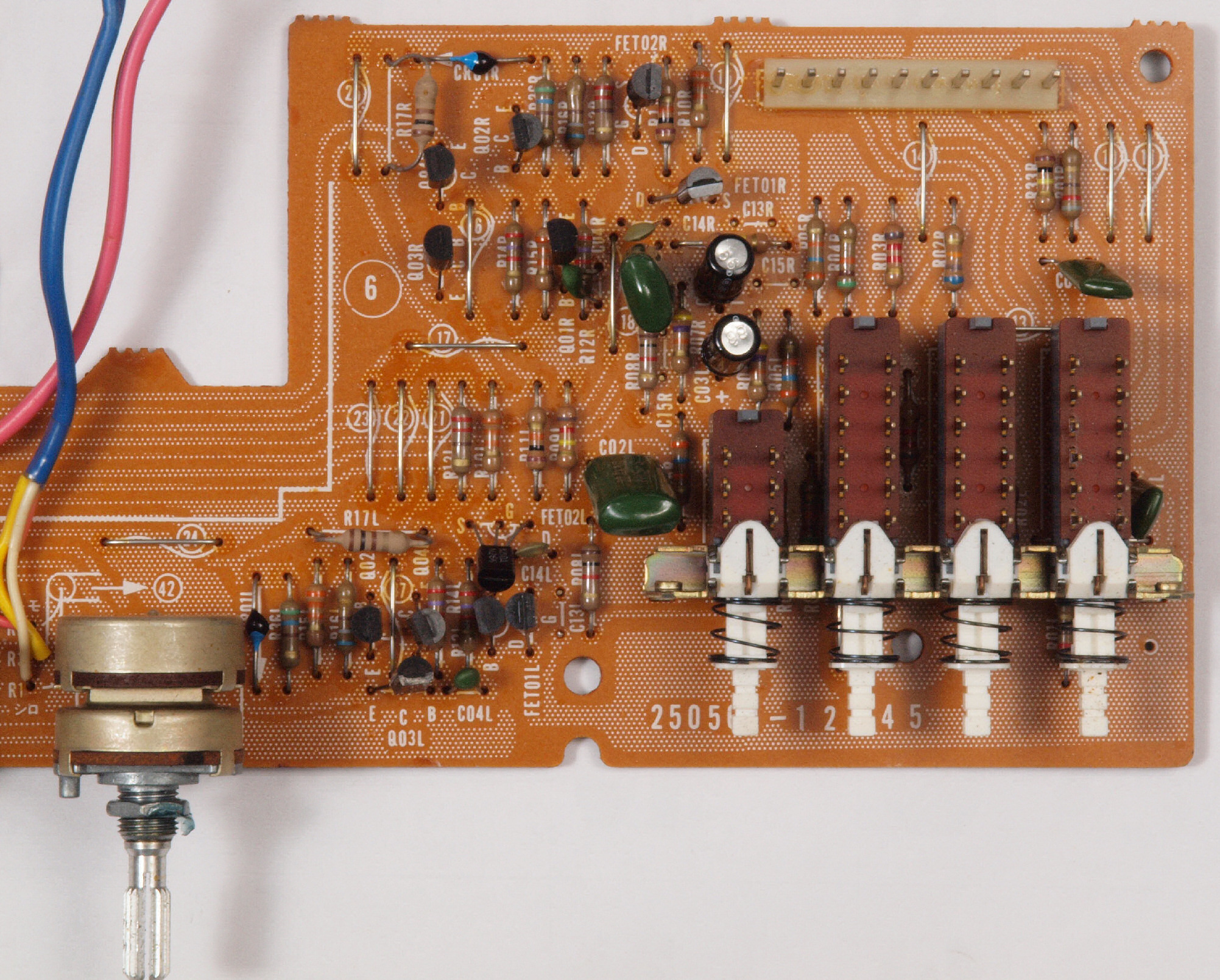 HITACHI LO-D HCA-8300