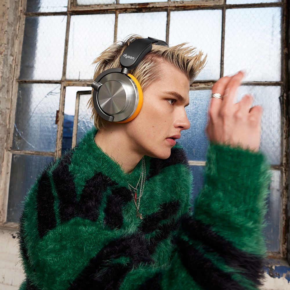 ギフトカード】Dyson OnTracヘッドホン CNCアルミニウム ギフトカード