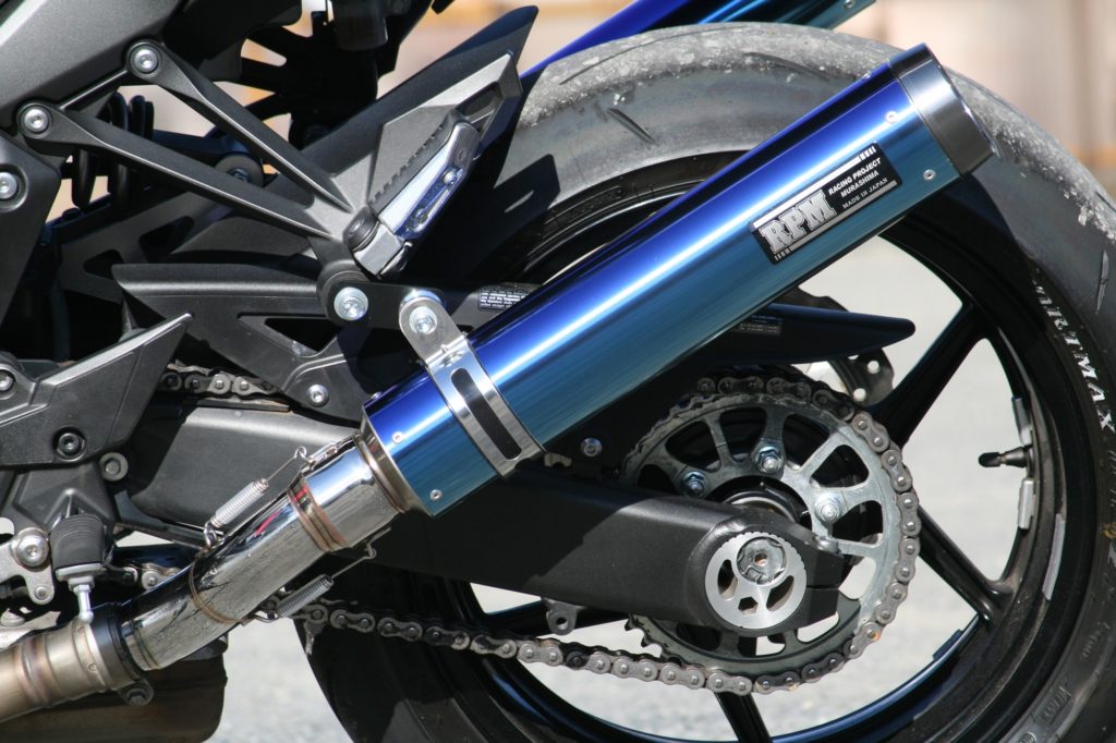 マフラー RPM-LUXE スリップオン 左右出し ブルーチタン φ90×4001000