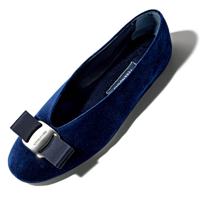 ストラップやローヒールで楽ちん♪【フェラガモ】なら特別感あるバレエ