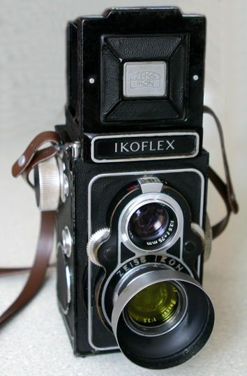 File.14) ZEISS IKON・IKOFLEX Ⅱa - イコフレックス 2a - ～ 銀画の