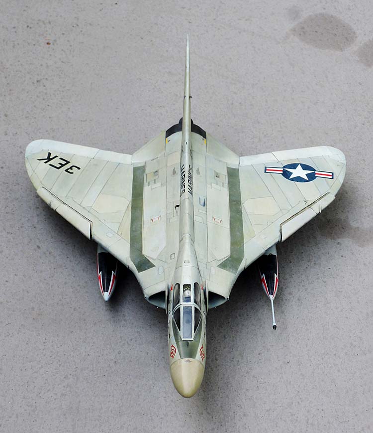プラモデル完成機 1/48 ダグラスF4D-スカイレイ タミヤ 1/48 傑作機