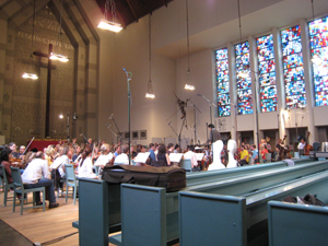 イエス・キリスト教会でのレコーディング風景 | ベルリン中央駅