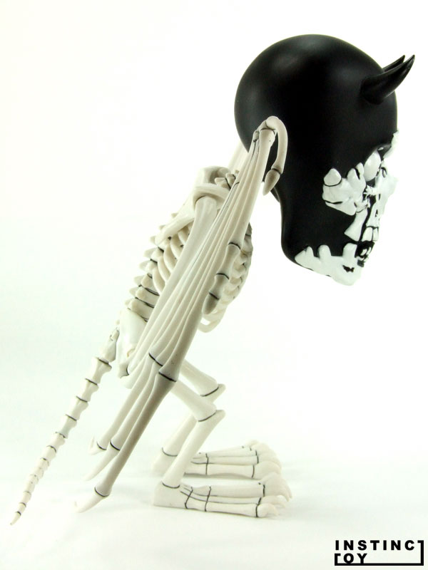 BALZAC 『SKULLBAT』フィギュアのご紹介！！ | Blog@INSTINCTOY