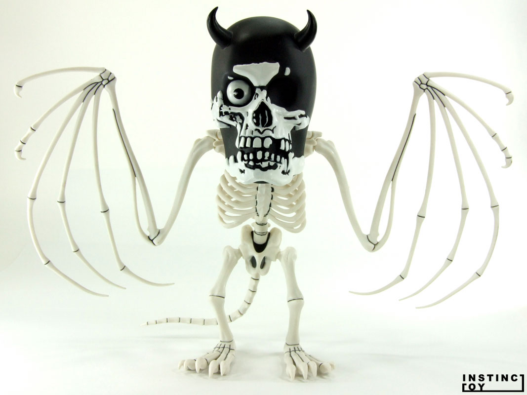 BALZAC 『SKULLBAT』フィギュアのご紹介！！ | Blog@INSTINCTOY