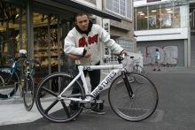 山本“KID”徳郁×ピストバイク UFCに向けて | ブローチャーズ - BROTURES