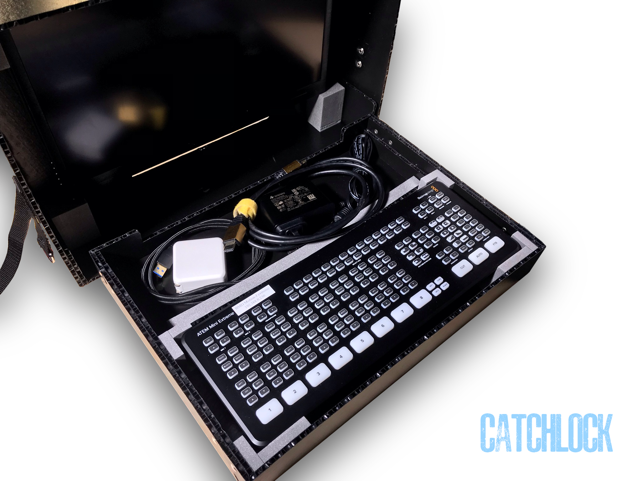 Blackmagic ATEM Mini Extreme用モニターセットケース | 製作実例