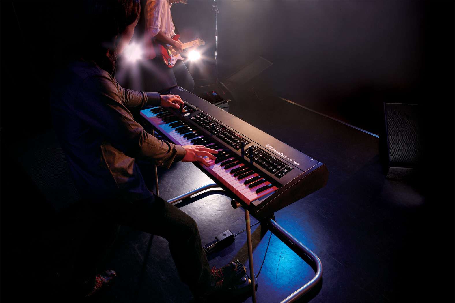 Roland - V-Combo VR-700 | Stage Keyboard