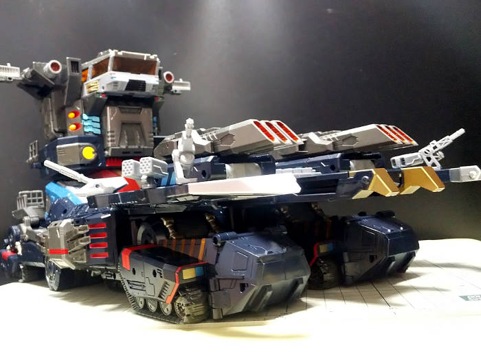 ダイアクロン DA-99 グランドダイオン強化ユニットB：衝角／拡張甲板