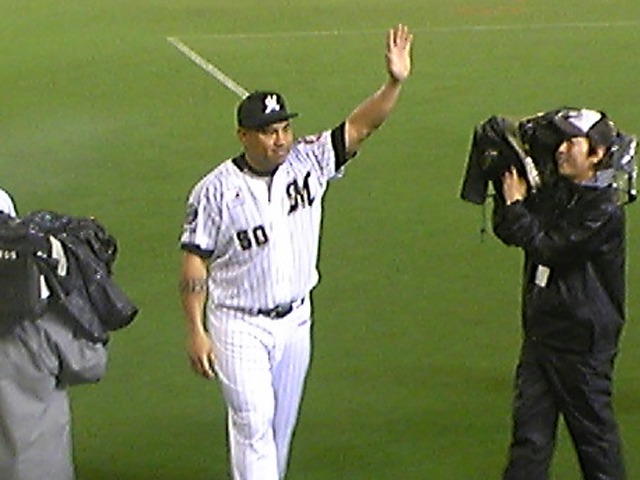 ベニー・アグバヤニ 実使用バッティンググローブ