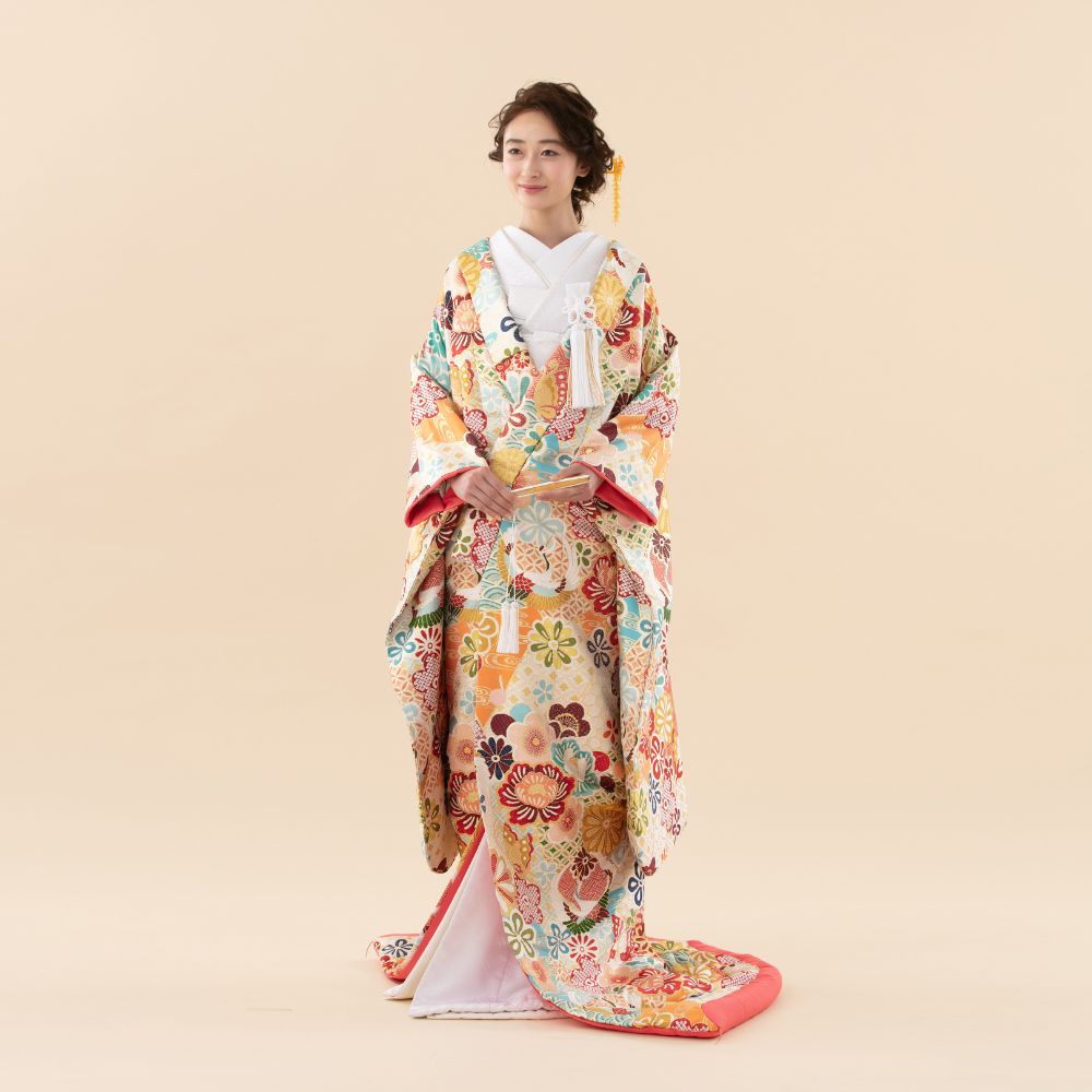 裂取鶴の丸に蝶 【結婚式 和装 色打掛 レンタル】 – 結婚式準備サイトCORDY