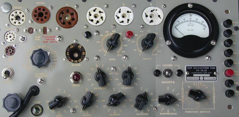 eToysBox 真空管試験器