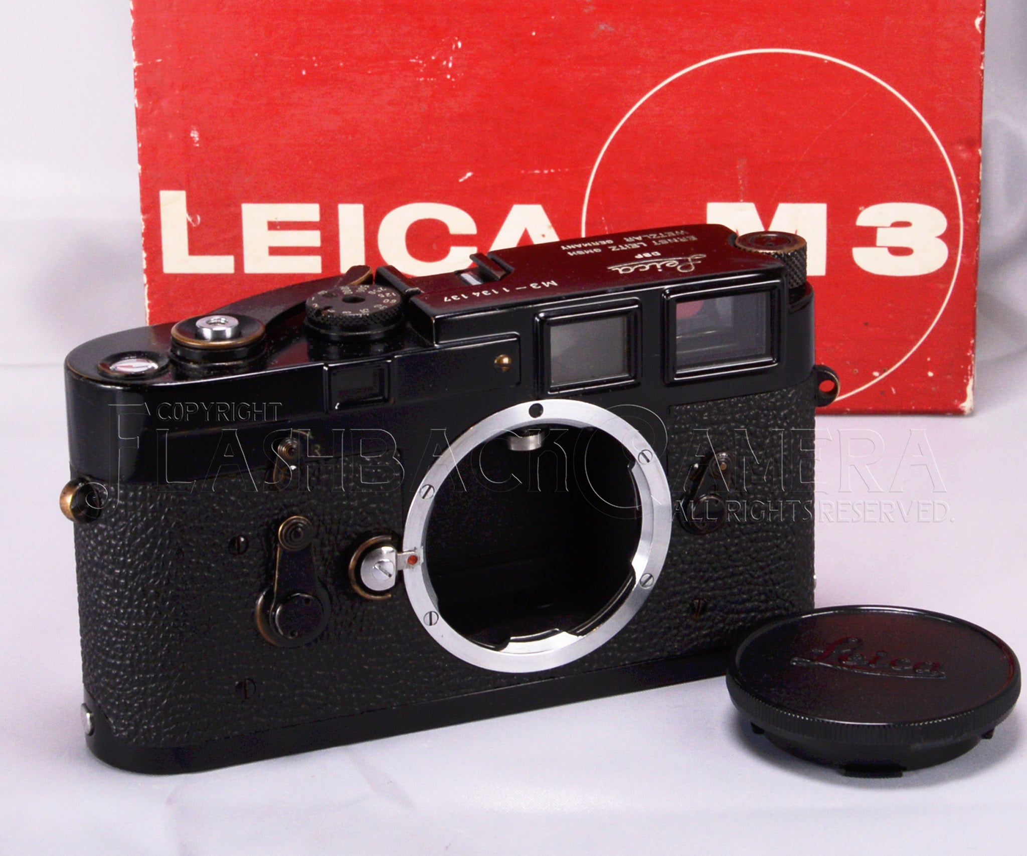 Leica M3 Black Paint – FLASHBACK CAMERA
