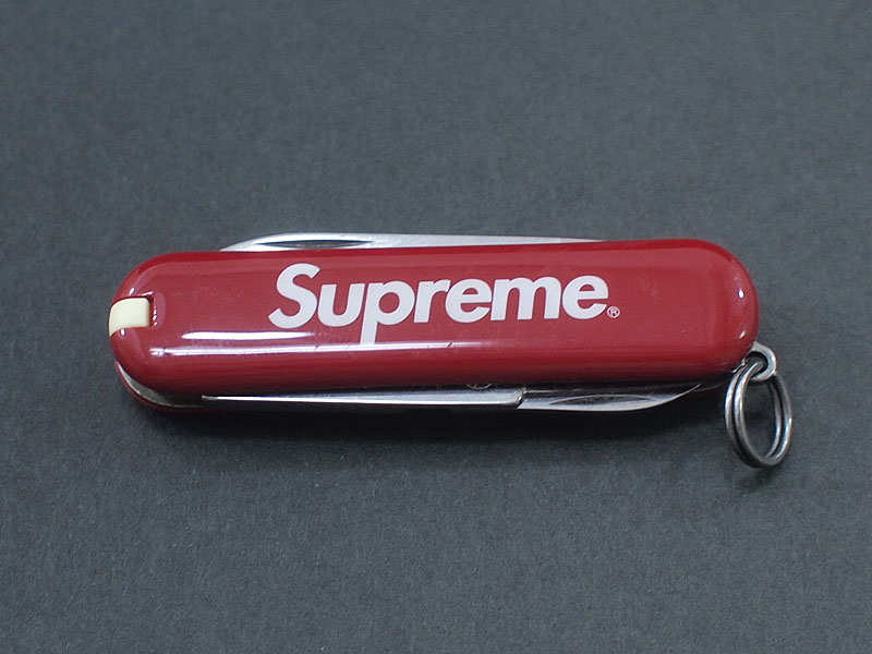 Supreme × Victorinox Swiss Army 'Pocket Knife Keychain'ナイフ キー