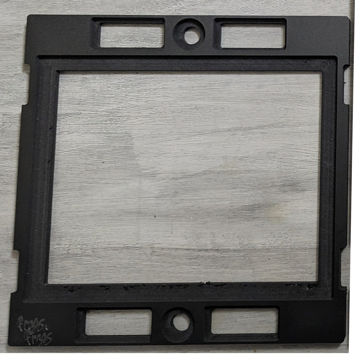 IMG-9575.jpg?crop=center&