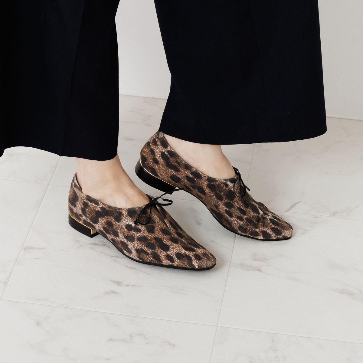 SALE】センタースリットリボンパンプス/651312