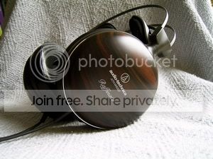 Review: Audio-technica ATH-W5000 'Raffinato' | Headphone Reviews