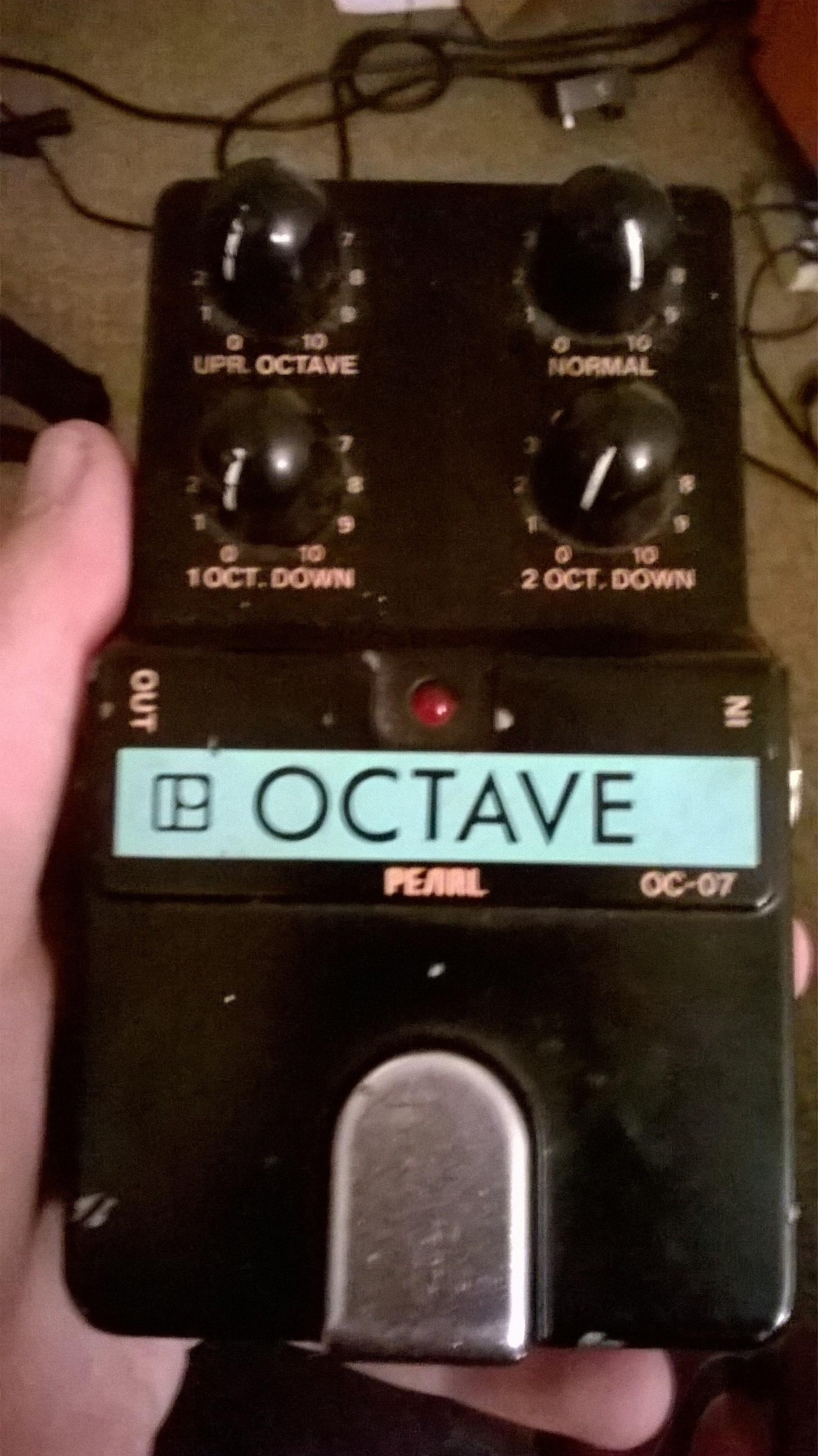 Pearl OC-07 octave pedal : r/guitarpedals
