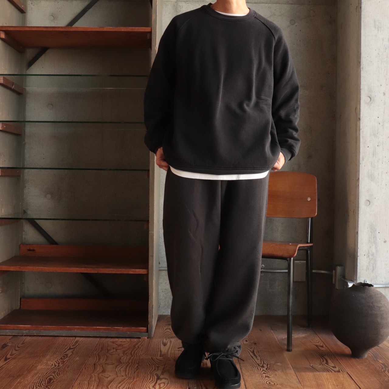 COMOLI フェードブラックの魅力② | IDEAL