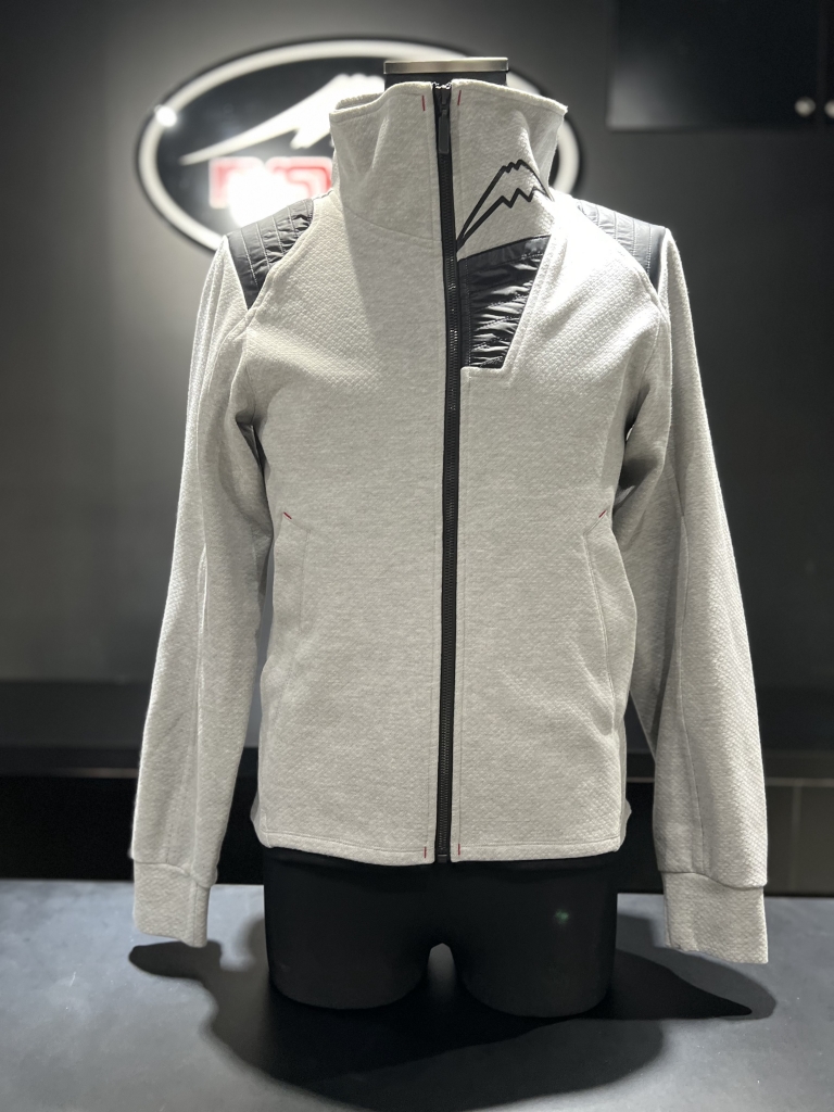 新作入荷】K-1386 アーカナトラックジャケット：KUSHITANI 西宮店