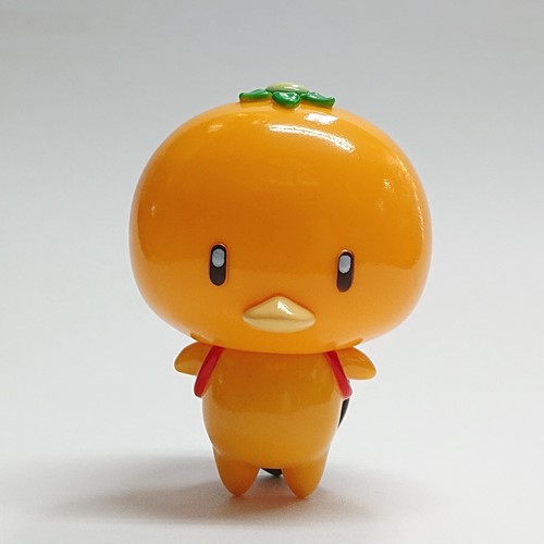 YASUYUKI KOBAYASHIさんの「みかんかっぱソフビ」2色入荷しました