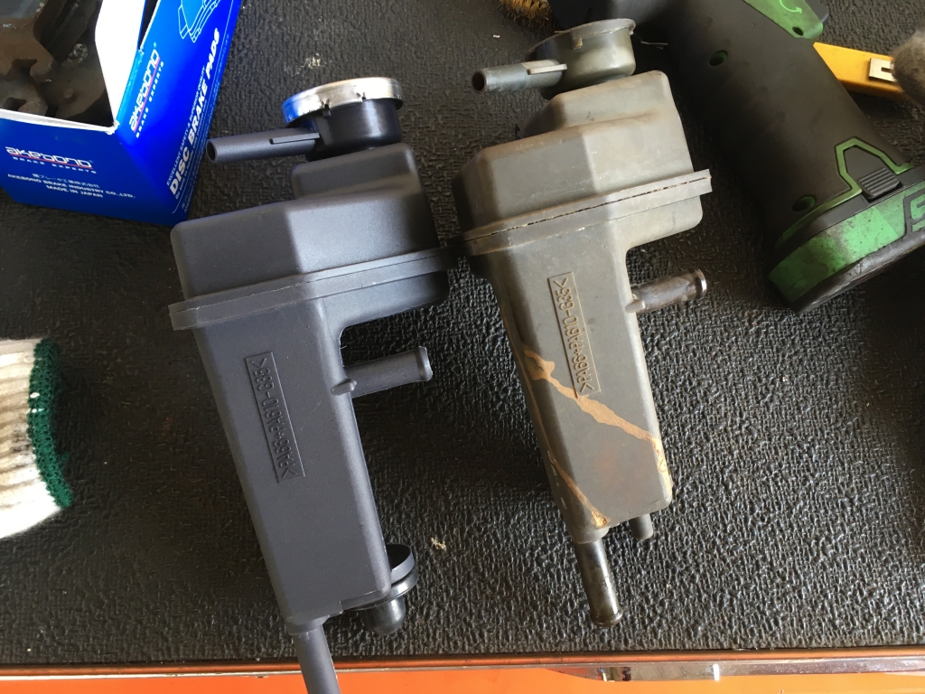 RX-7 FD3S エアセパレータータンク交換 | 福岡のマツダ車チューニング