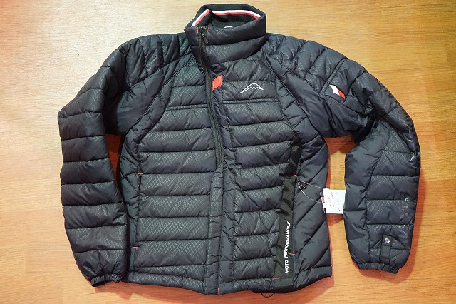 冬物ジャケットのインナーのみ二種販売始めました！：KUSHITANI名東店