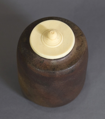 市野信水 丹波焼 緋襷茶入 | 茶道具 小西康のぶろぐ