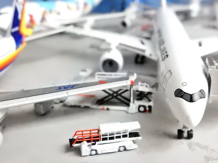 航空機事業部】1/400 飛行機模型 空港ジオラマアクセサリー やなか