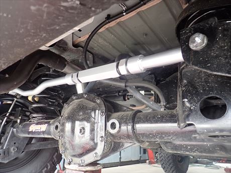 JLラングラーのラテラルロッド | 4WD・四駆カスタム シューエイの毎日