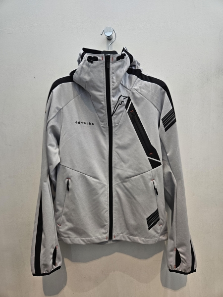 新作入荷】限定MIDパーカー：KUSHITANI 清水店 | KUSHITANI