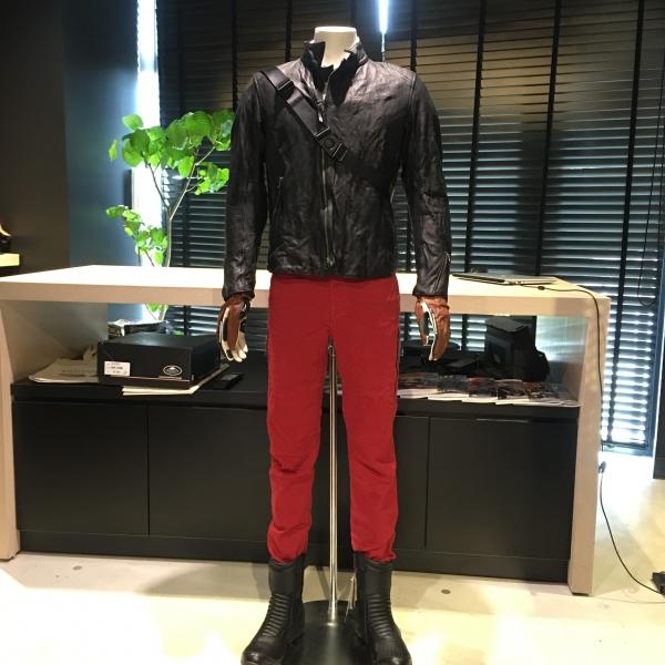 スタッフのオススメコーディネート アンフィニッシュドVジャケット