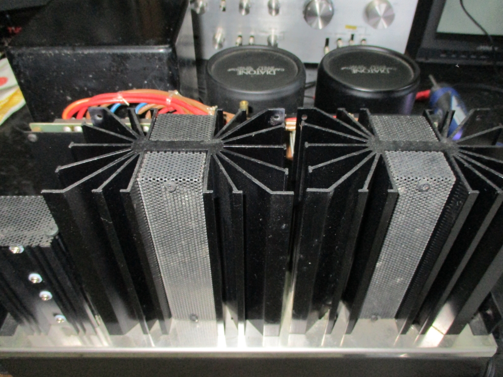 DIATONE DA-A100 パワーアンプ故障修理 | 滋賀オーディオサービス 公式