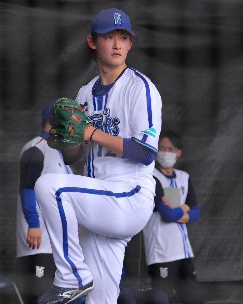 横浜DeNAベイスターズ #12 阪口 皓亮（さかぐち こうすけ）の使用