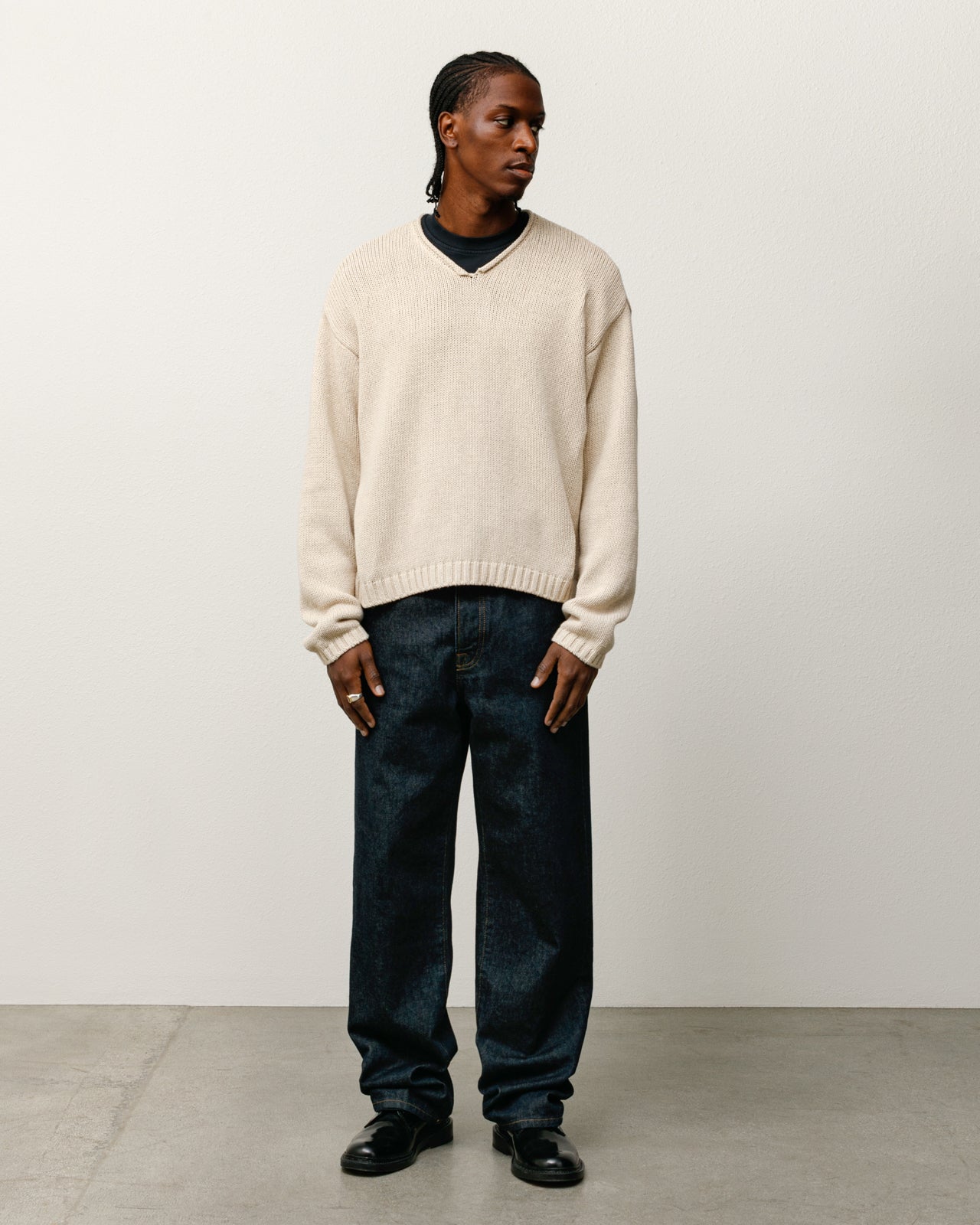 Roll V Neck Sweater – Oatmeal | Tops & Knits | Stüssy Japan