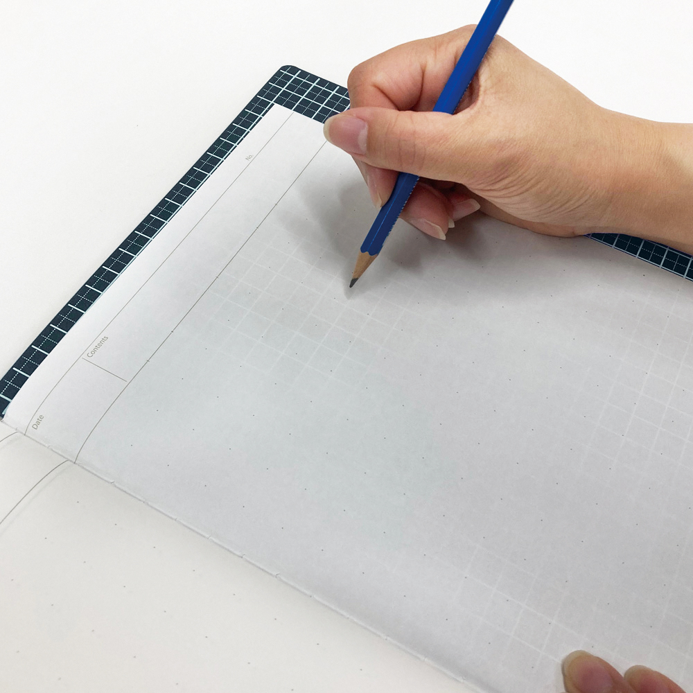 Kiwami ライティングマット下敷 A4+ 孔雀青【peacock blue】 - 共栄