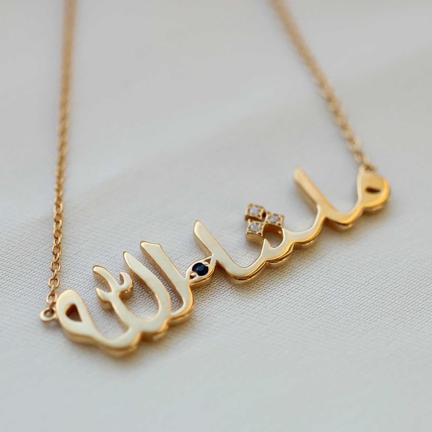 K18 (マシャラー & EVIL EYE) Arabic ネックレス [ダイヤ x サファイア