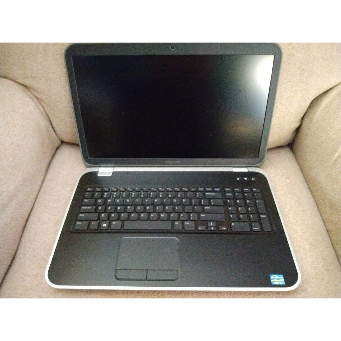 Dell Inspiron 17R SE 7720 i5-3230M @ 2.60 Ghz (8GB RAM, 250GB SSD